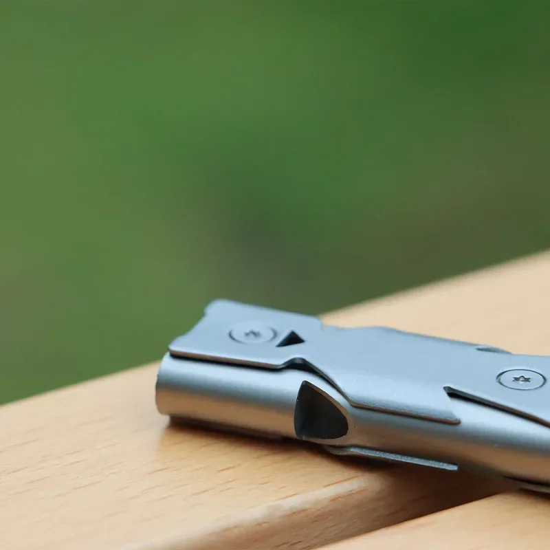 1 Pcs Double Pipe Whistle Pend - đánh giá và giá Outdoor Adventurer