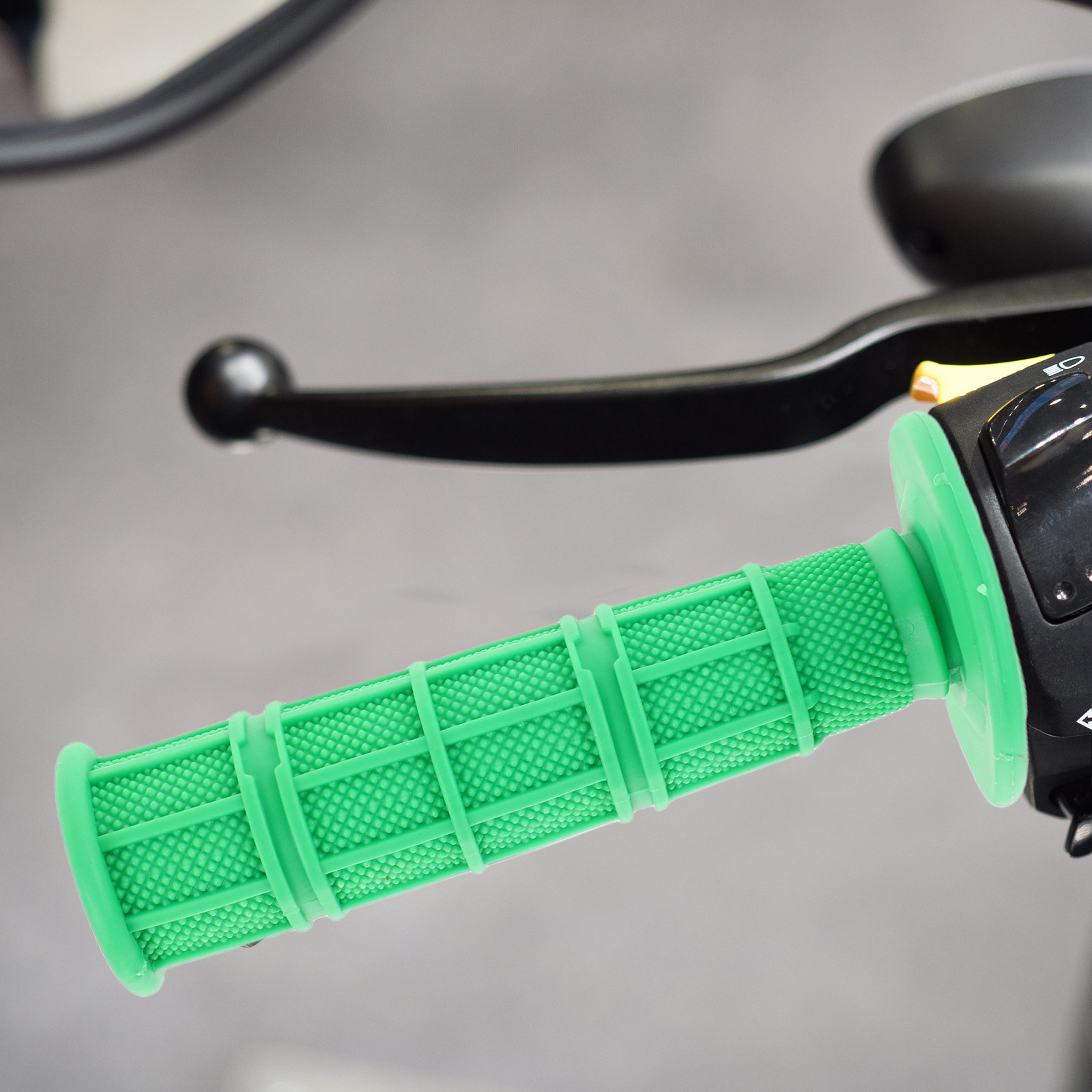 1Pair Motorcycle Handlebar Gri - đánh giá và giá Outdoor Adventure Quad Biking